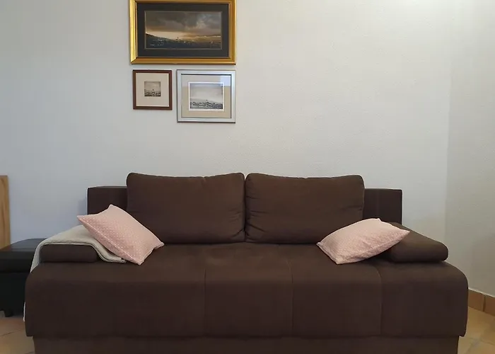 アパート Apartma *