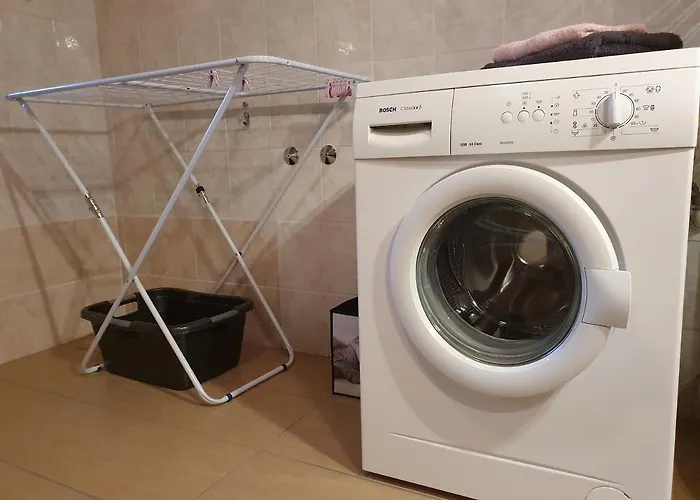 Apartma アパート ツェルクニツァ